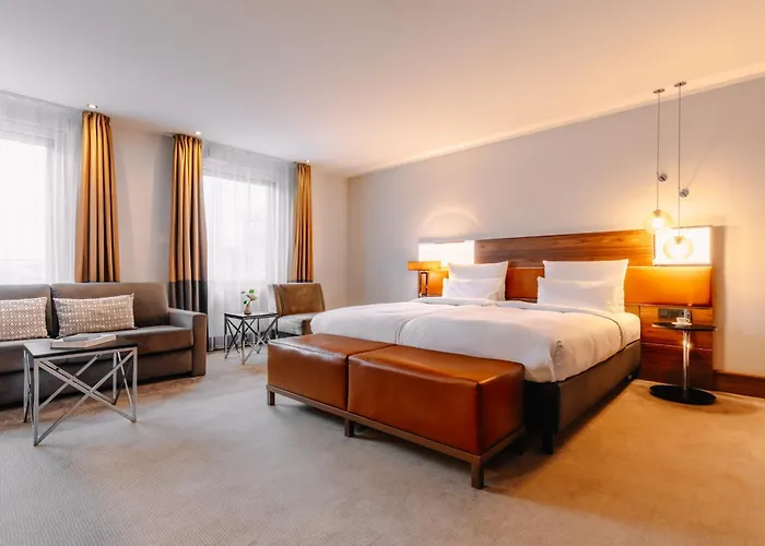 Hotel Reichshof 4*