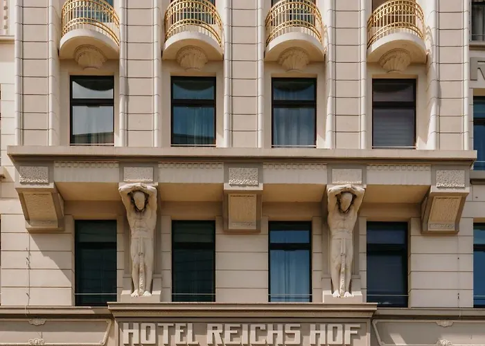 Hotel Reichshof 4*