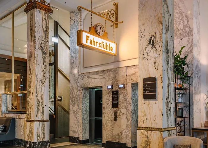 Hotel Reichshof 4*